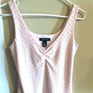 WBBM pink textured tank